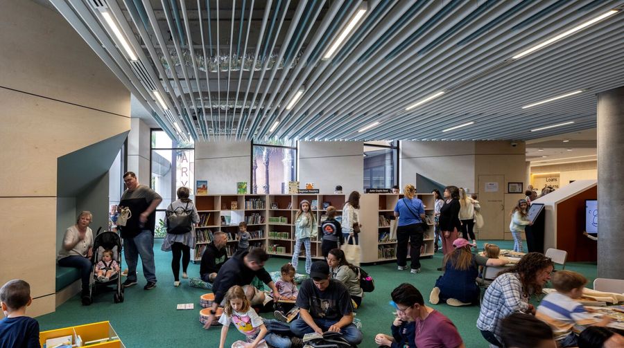 Gosford Regional Library